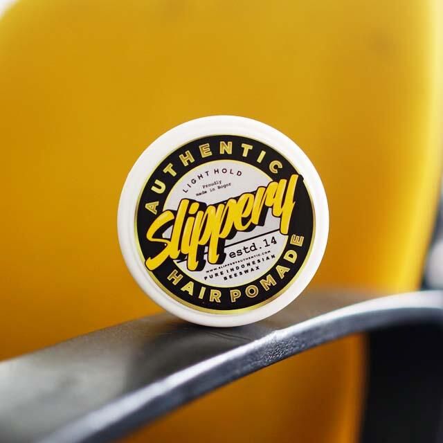 SLIPPERY AUTHENTIC POMADE - POMADE ALAMI BERKUALITAS