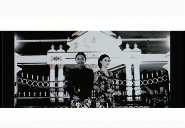 Berlokasi di Yogyakarta, Intip 9 Potret Romantis Prewed Mas Pur 'TOP'