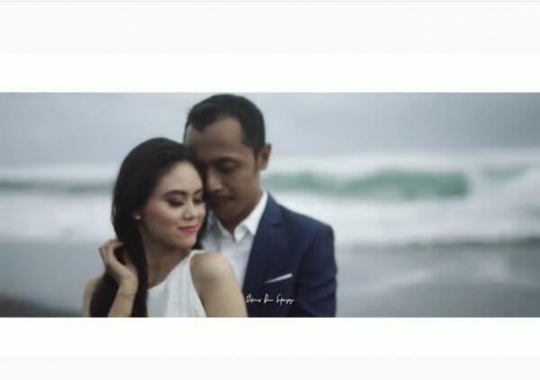 Berlokasi di Yogyakarta, Intip 9 Potret Romantis Prewed Mas Pur 'TOP'