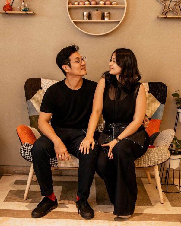 Hamil Anak Kedua, 10 Potret Romantis Putri Titian dan Junior Liem