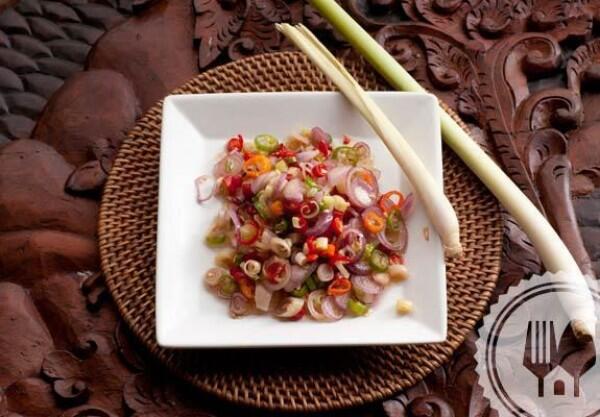 5 Resep Sambal Khas Indonesia yang Belum Populer, tapi Bikin Ngiler