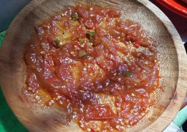 5 Resep Sambal Khas Indonesia yang Belum Populer, tapi Bikin Ngiler
