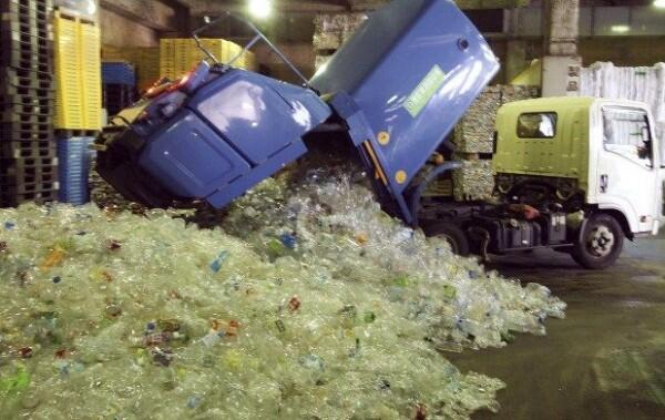 Pemerintah Jepang Desak Perusahaan Batasi Penggunaan Mikroplastik