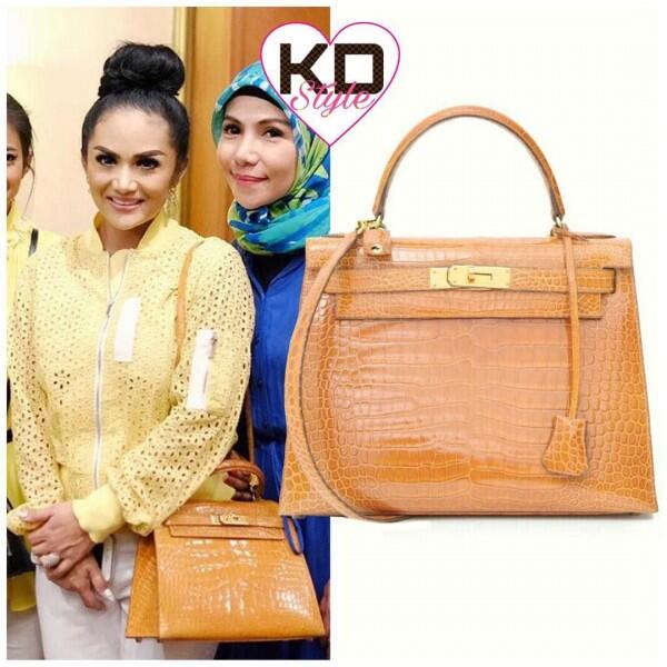17 Harga Tas Hermes Krisdayanti, Bikin Syok!