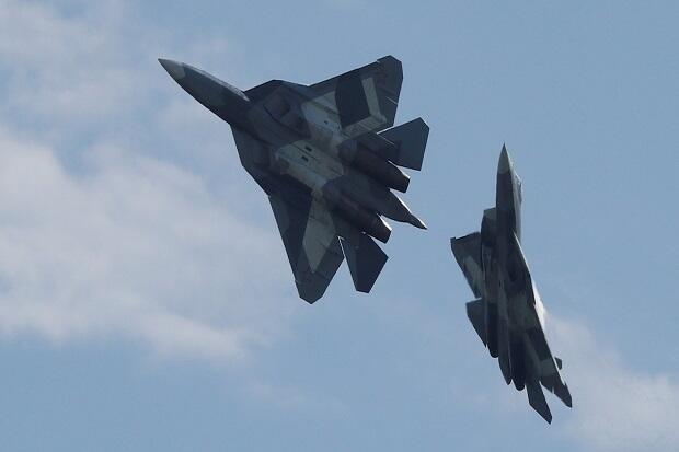 Moskow Sesumbar Jet Tempur Su-57 Rusia Ungguli F-22 dan F-35 AS