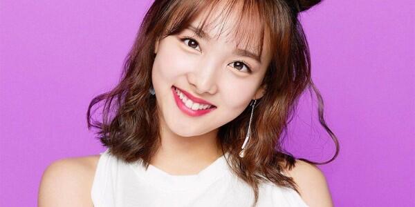 5 Idol Manis yang Sering Dianggap Maknae di Girlgroup, Padahal Bukan!