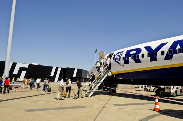 Tunggak Utang, Pesawat Ryanair Disita Otoritas Saat Akan Take Off