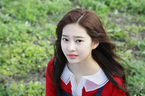 10 Fakta Kim Minju, Member IZ*ONE yang Disebut Mirip Tzuyu TWICE