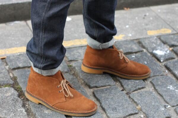 Tampil Kece, Lipat Celana Jeans-mu dengan 6 Cara Ini