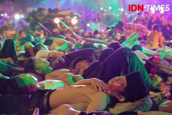17 Potret Seru Drama Kolosal Surabaya Membara, Haru & Bikin Merinding