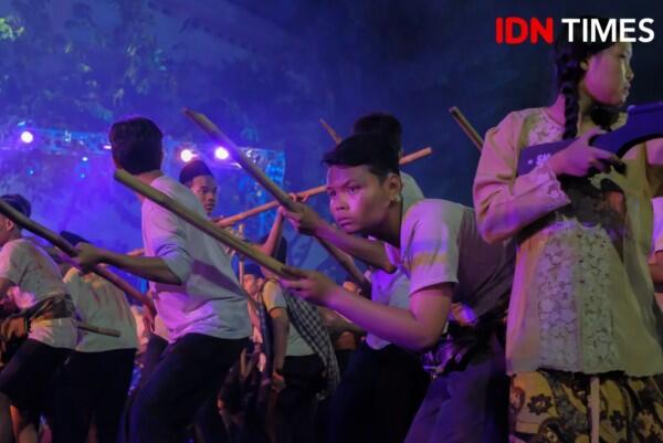 17 Potret Seru Drama Kolosal Surabaya Membara, Haru & Bikin Merinding