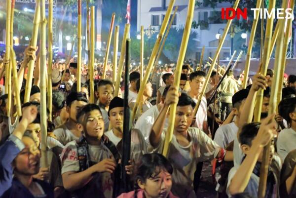 17 Potret Seru Drama Kolosal Surabaya Membara, Haru & Bikin Merinding