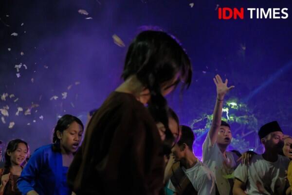 17 Potret Seru Drama Kolosal Surabaya Membara, Haru & Bikin Merinding