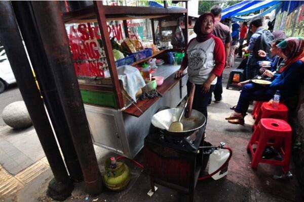 15 Makanan Ini Bukti kalau "Surga" Ada di Abang Penjual Kaki Lima