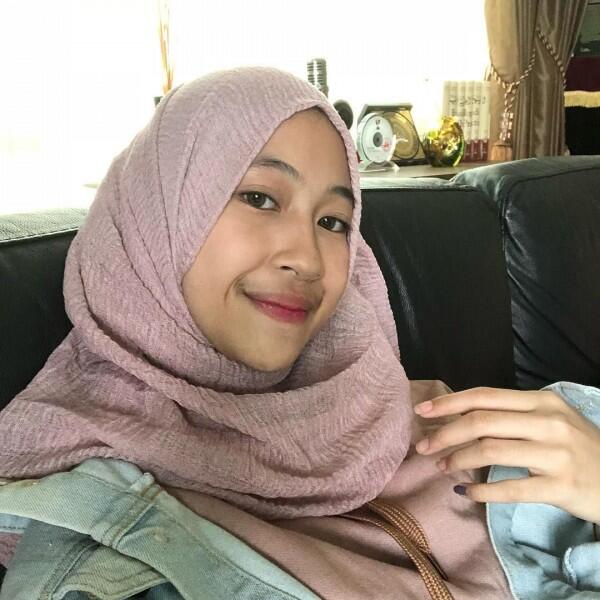 Memesona, Ini 10 Potret Adiba Khanza, Anak Umi Pipik yang Modis Abis!
