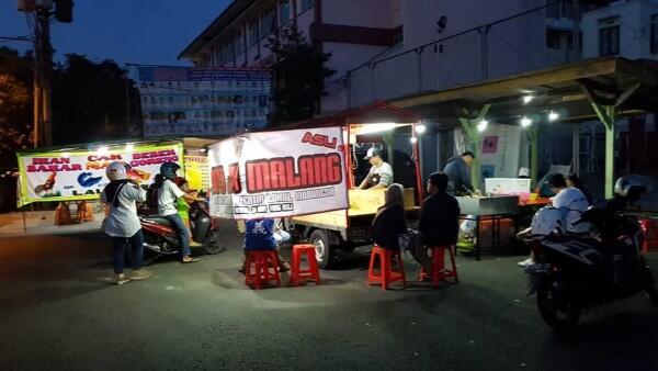 Deretan Kedai Roti John Paling Enak di Malang