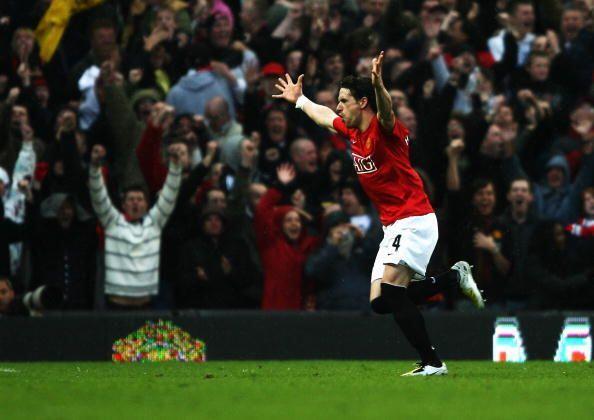 5 Pemain Top Ini Pernah Bela Manchester United dan Manchester City