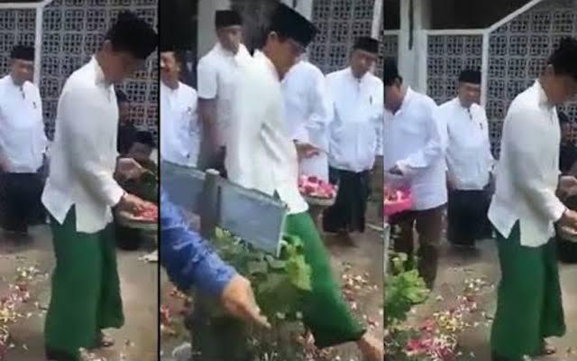 Soal Sandiaga Langkahi Makam Pendiri NU. Tak Minta Maaf, Timsesnya Malah Bilang Begin