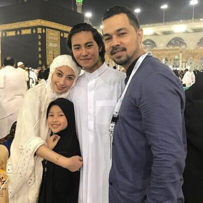  Panutan! 7 Artis Ganteng Ini Jadi Ayah Tiri yang Baik