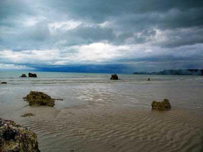 Pesona Pantai pasir padi Bangka Belitung :)