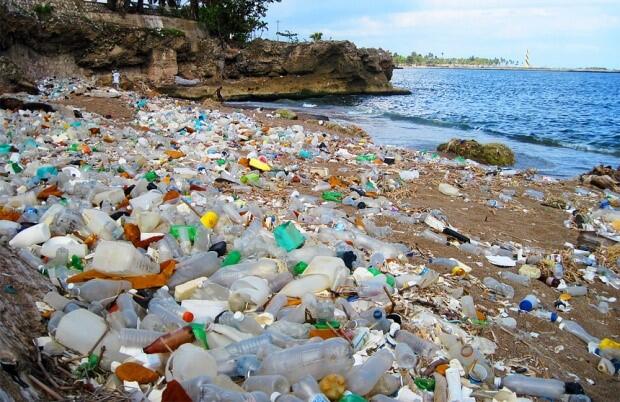 Wah, Ternyata Sampah Plastik Bahanya Serem Gan. Mending Agan Baca Dulu Deh!