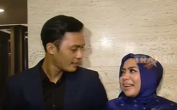 Muzdalifah, Janda Nassar, Pacari Berondong Umur 25 Tahun!