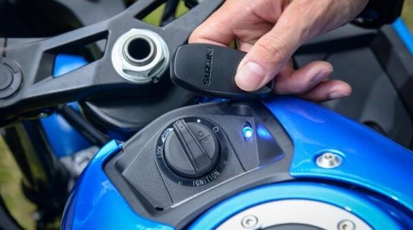 5 Alasan yang Bikin Motor Suzuki GSX-R150 Memang Layak Dibeli