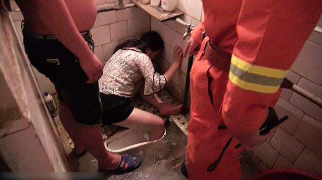 AKIBAT MABUK WANITA INI SIAL SENDIRI