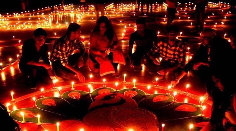 Mengapa kita merayakan Diwali (Why we celebrate Diwali)