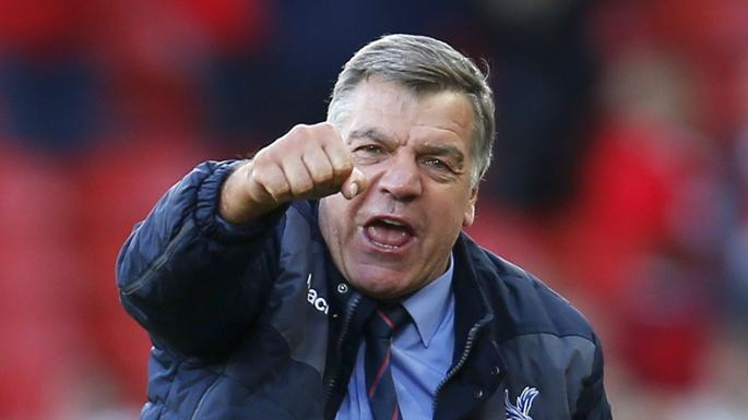 Para Pelatih yang Sering Pindah Klub di Premier League