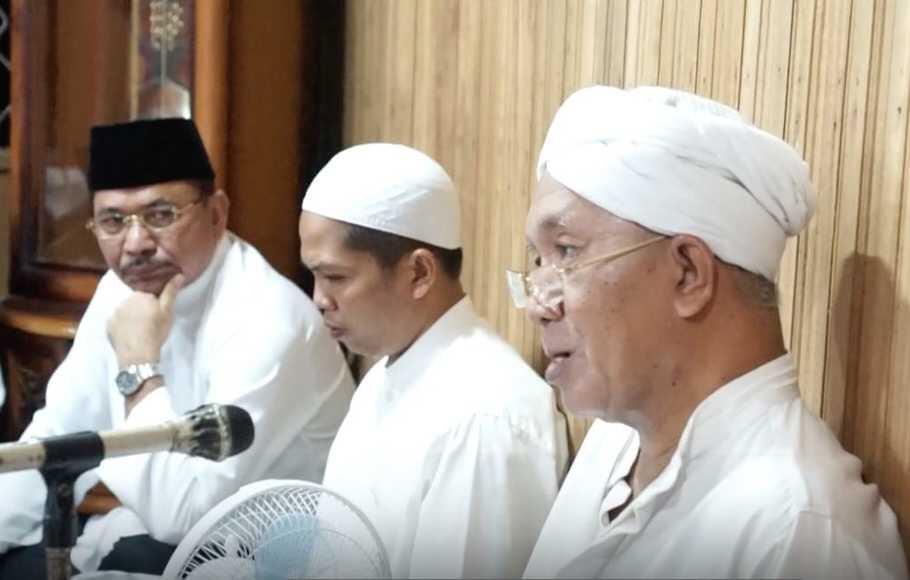 Ulama Kondang Kalsel, KH Asmuni Isyaratkan Dukung Jokowi-Ma’ruf

