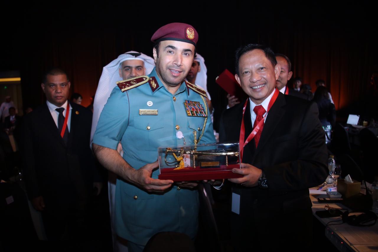 Pesona Kapolri di Sidang Interpol