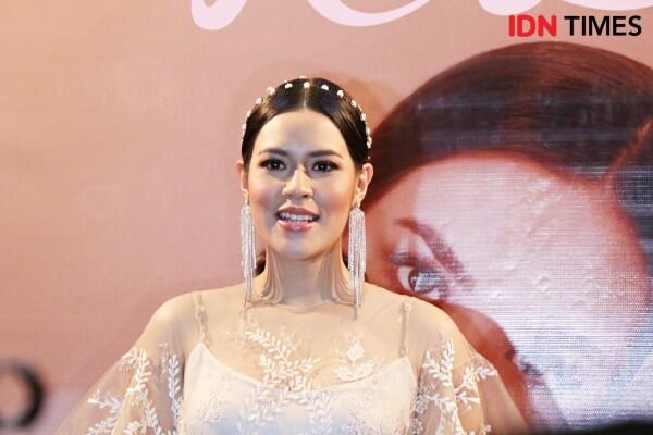 Penuh Haru, 15 Potret Konser Perpisahan Raisa Sebelum Vakum
