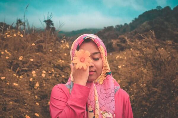 Hijabers, Yuk Ikuti 5 Tips ini Agar Rambutmu Tetap Sehat
