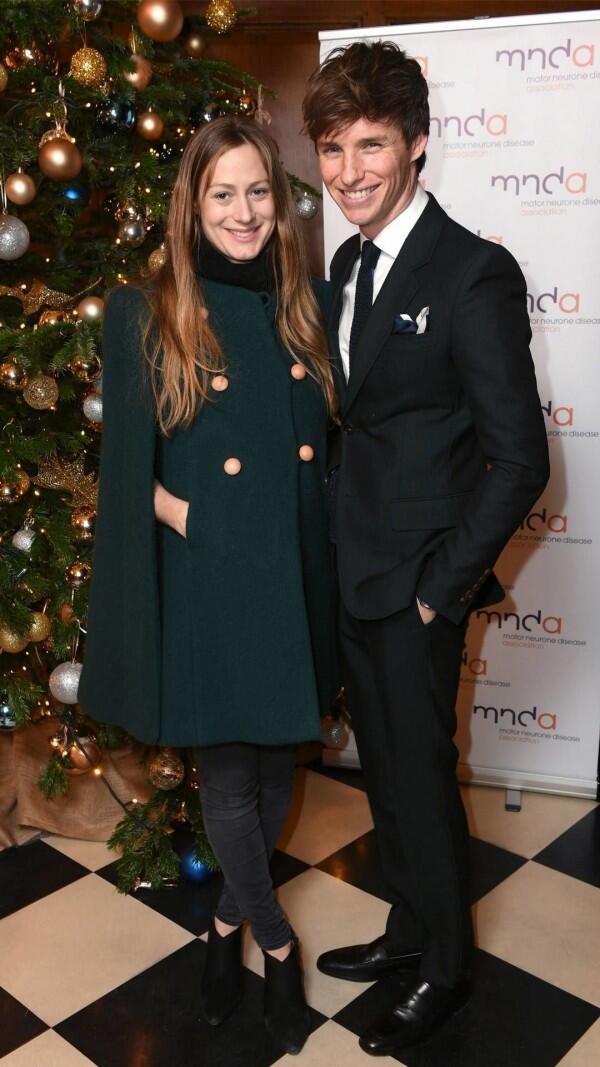 11 Potret Relationship Goals ala Eddie Redmayne & Istri, Mesra Banget