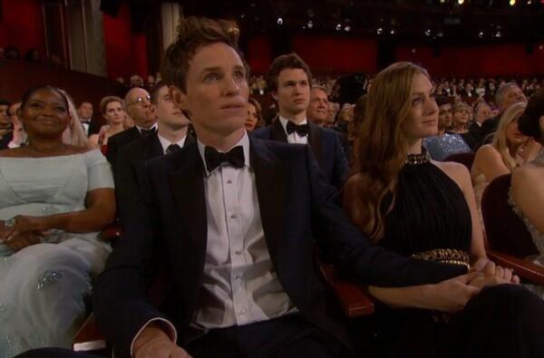 11 Potret Relationship Goals ala Eddie Redmayne & Istri, Mesra Banget