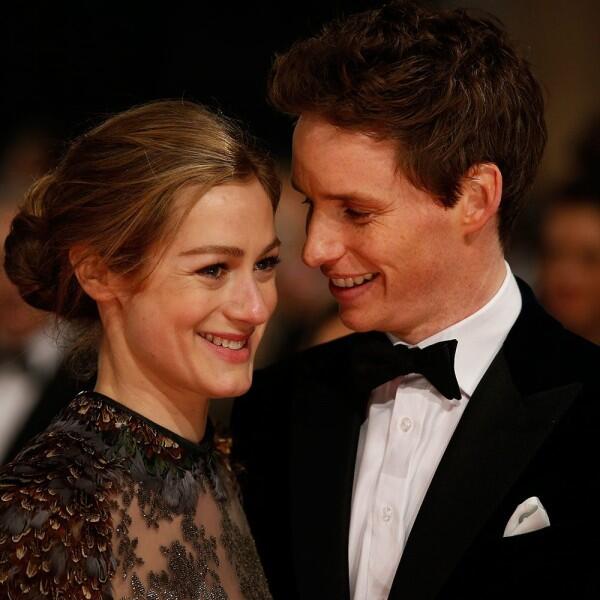 11 Potret Relationship Goals ala Eddie Redmayne & Istri, Mesra Banget