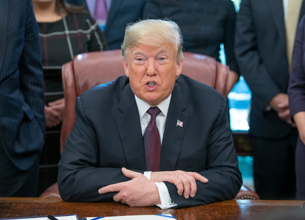 Tuding Sebagai "Hakim Obama", Ketua Mahkamah Agung AS Tegur Trump