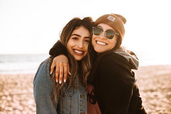 Girls, Ini 5 Kunci Menjalin Persahabatan dengan Cewek Pemalu
