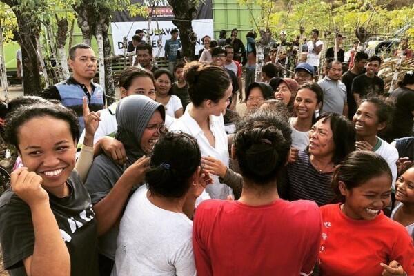 10 Aksi Sosial Manohara, Gempa Palu Hingga Tolong Kasuari Papua