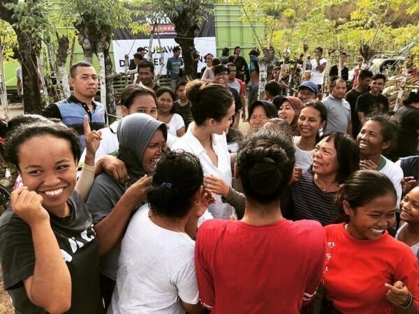 10 Aksi Sosial Manohara, Gempa Palu Hingga Tolong Kasuari Papua