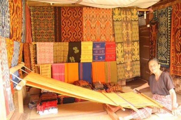 Kaya Seni, 8 Cendera Mata asal Sulawesi Selatan Ini Wajib Diborong