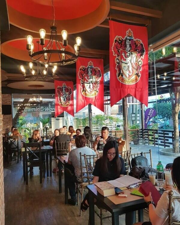10 Kafe Bertema Harry Potter di Berbagai Negara, Indonesia Punya Gak?