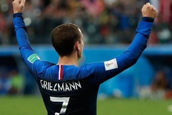 Lawan Uruguay, Griezmann Gunakan Sepatu Beda Sebelah