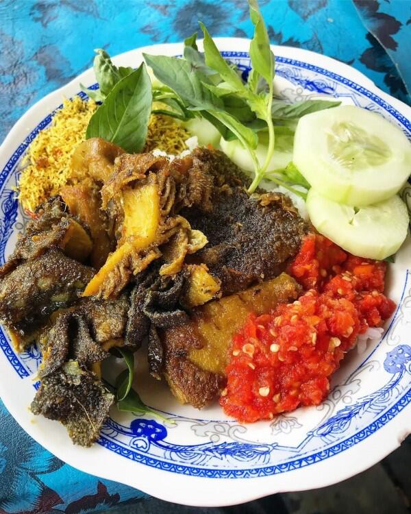 9 Warung Nasi Babat Paling Laris Di Surabaya, Endes Maksimal!