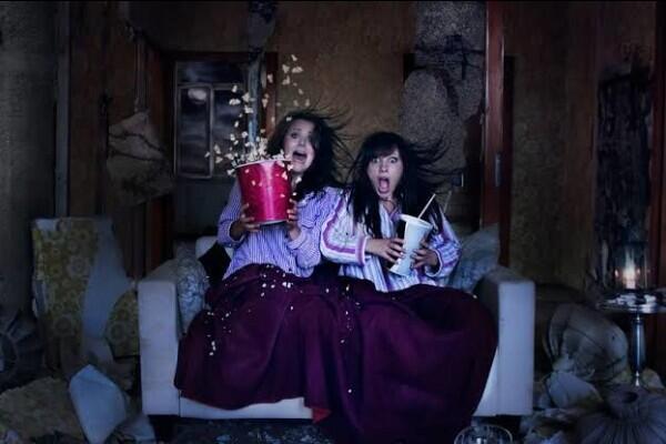 Ini 6 Karakter Cewek Penyuka Film Horor dan Misteri, Benar Gak?