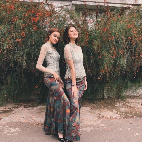 10 Ide Kebaya Kekinian untuk Kondangan yang Membuat Semua Mata Melirik