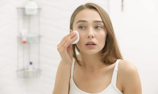 Kenalan Sama Niacinamide: Bahan Skincare untuk Kulit Sensitif