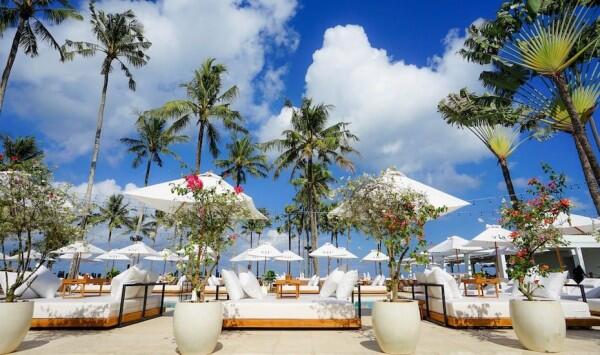 5 Tempat Makan di Bali yang Menghadap ke Laut Lepas