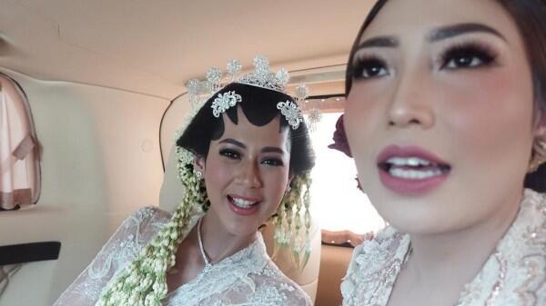 Sah! 10 Momen Haru Akad Pernikahan Baim Wong dan Paula Verhoeven